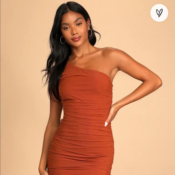 Lulu’s Already RSVP'd Rust Brown Ruched One-
Shoulder Bodycon Dress - Picture 2 of 3